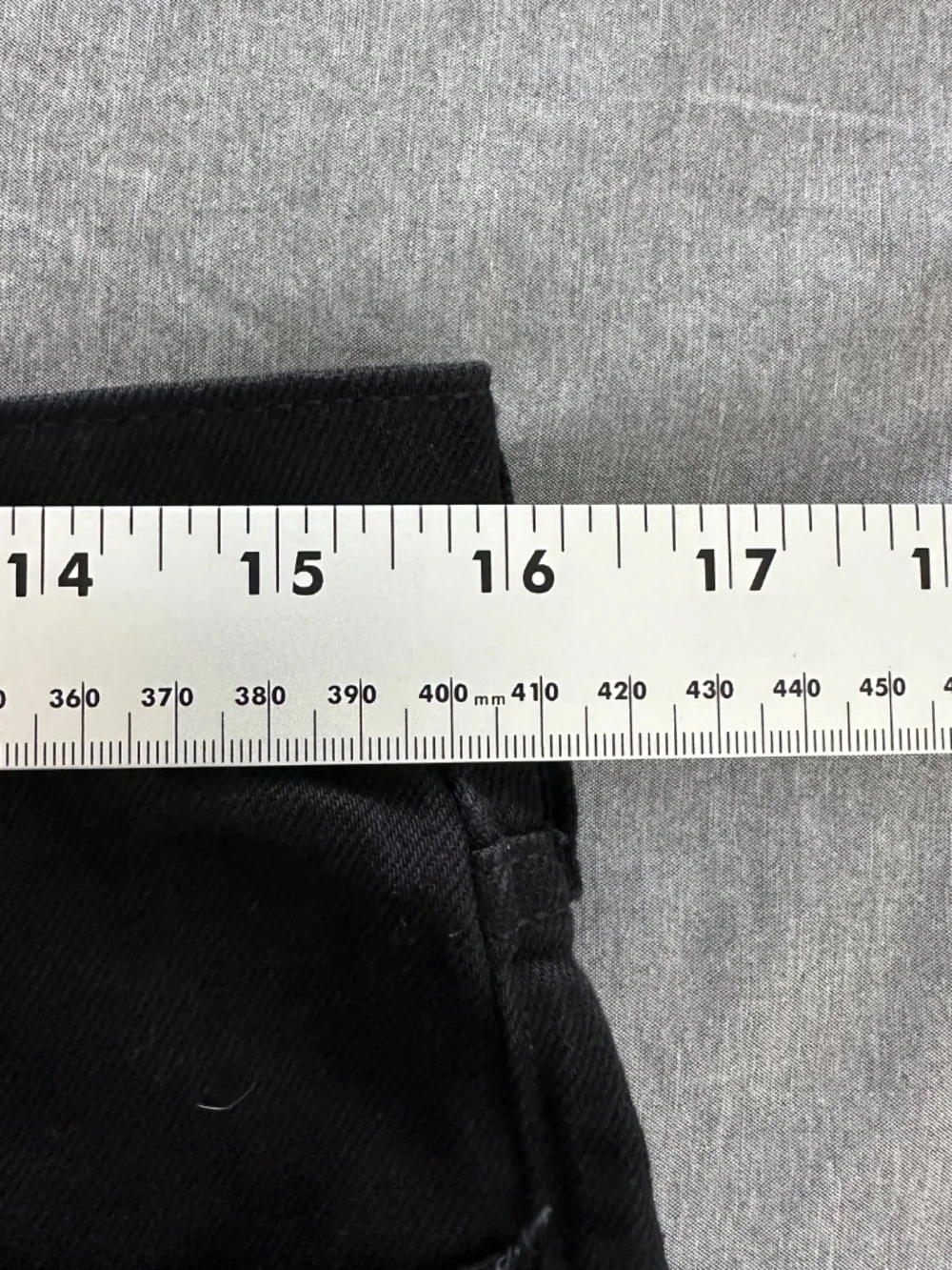 Abercrombie & Fitch Women’s Size 28 Mid Rise 90's Straight Jeans Extra Short Bla - Picture 5 of 8